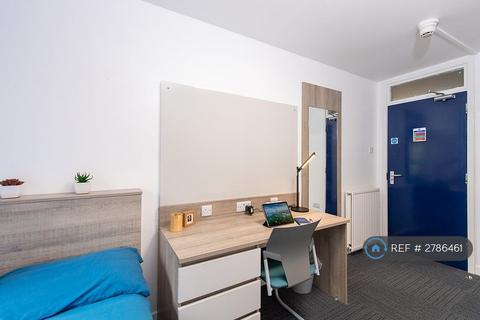 undefined, Kelvinhaugh Street, Glasgow, G3