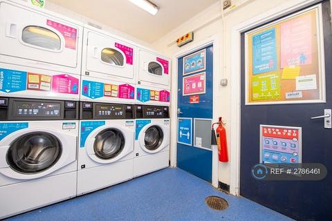 undefined, Kelvinhaugh Street, Glasgow, G3