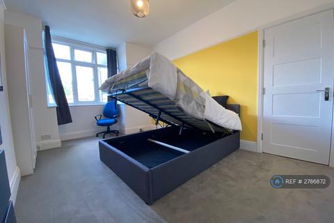 1 bedroom in a house share to rent, Horfield, Bristol, BS7