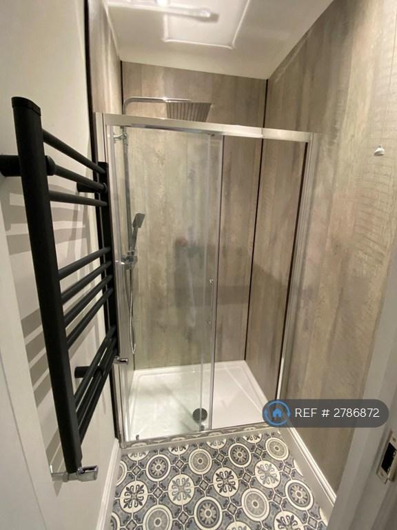 Shower Room Upstairs
