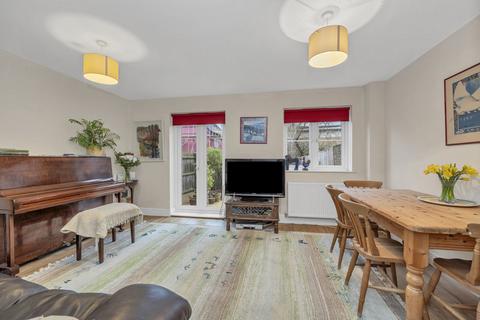 undefined, Abbeyfields, Bury St. Edmunds