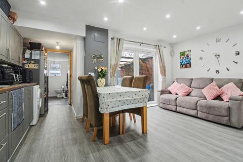 2 bedroom terraced house for sale, Gorleston NR31