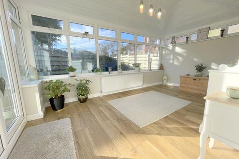 2 bedroom detached bungalow for sale, Caroline Close, Wivenhoe, CO7