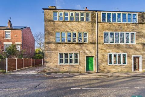 Broad Lane, Rochdale OL16