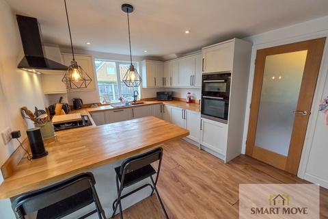 3 bedroom semi-detached house for sale, Delta Park Drive, Preston PR4