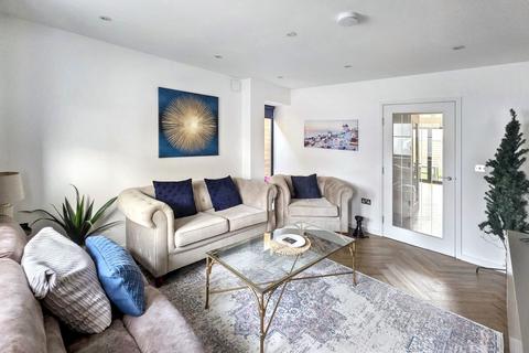 4 bedroom semi-detached house for sale, Tonbridge TN9