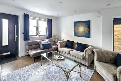 4 bedroom semi-detached house for sale, Tonbridge TN9