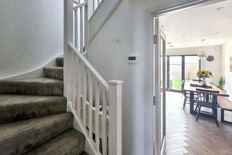 4 bedroom semi-detached house for sale, Tonbridge TN9