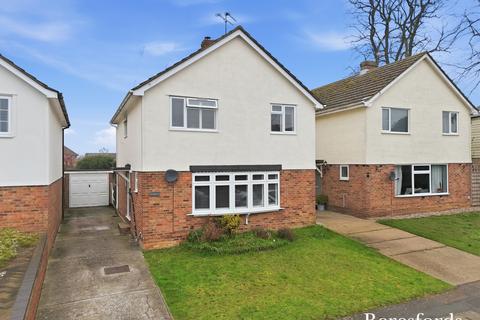 4 bedroom detached house for sale, Buxton Road, Coggeshall, CO6