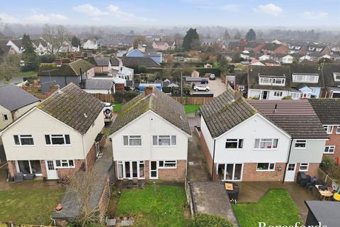 4 bedroom detached house for sale, Buxton Road, Coggeshall, CO6