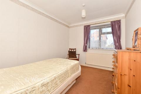 3 bedroom detached bungalow for sale, Rolfe Lane, New Romney TN28