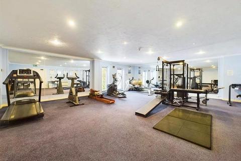1 bedroom flat to rent, Kings Lodge, HA4