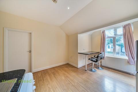 undefined, Foxley Lane, Purley, CR8