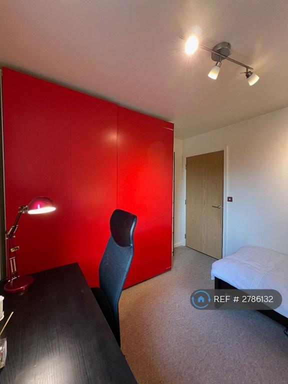 Double Bedroom