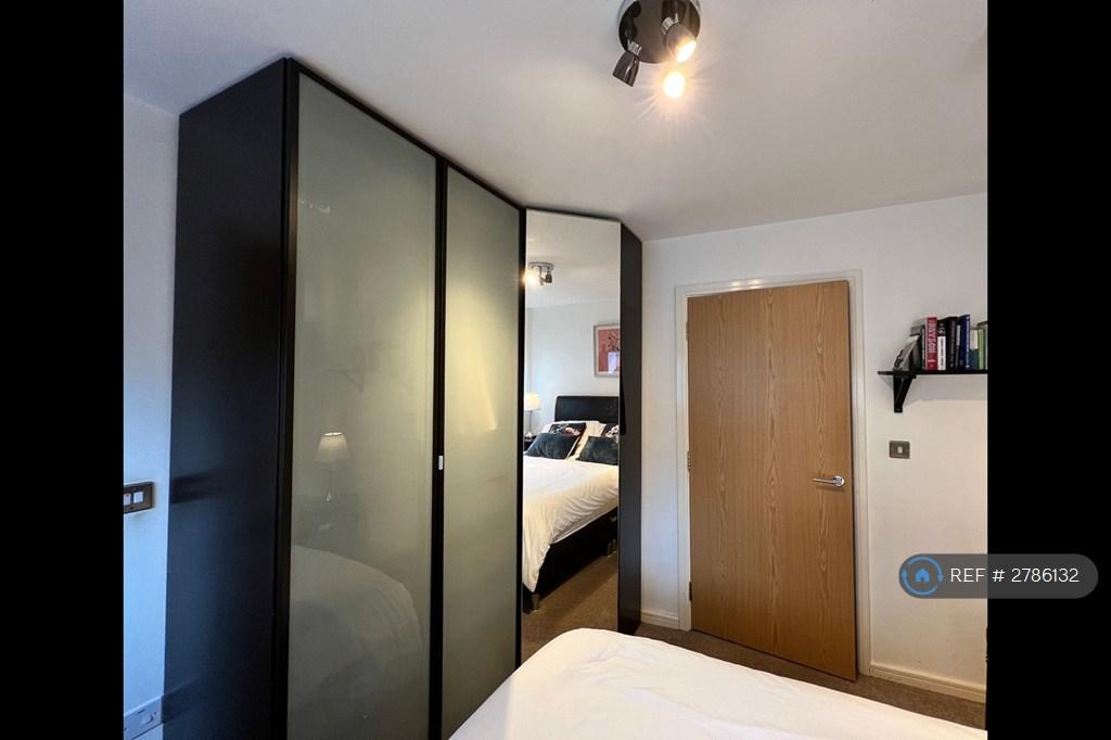 Ensuite Double Bed