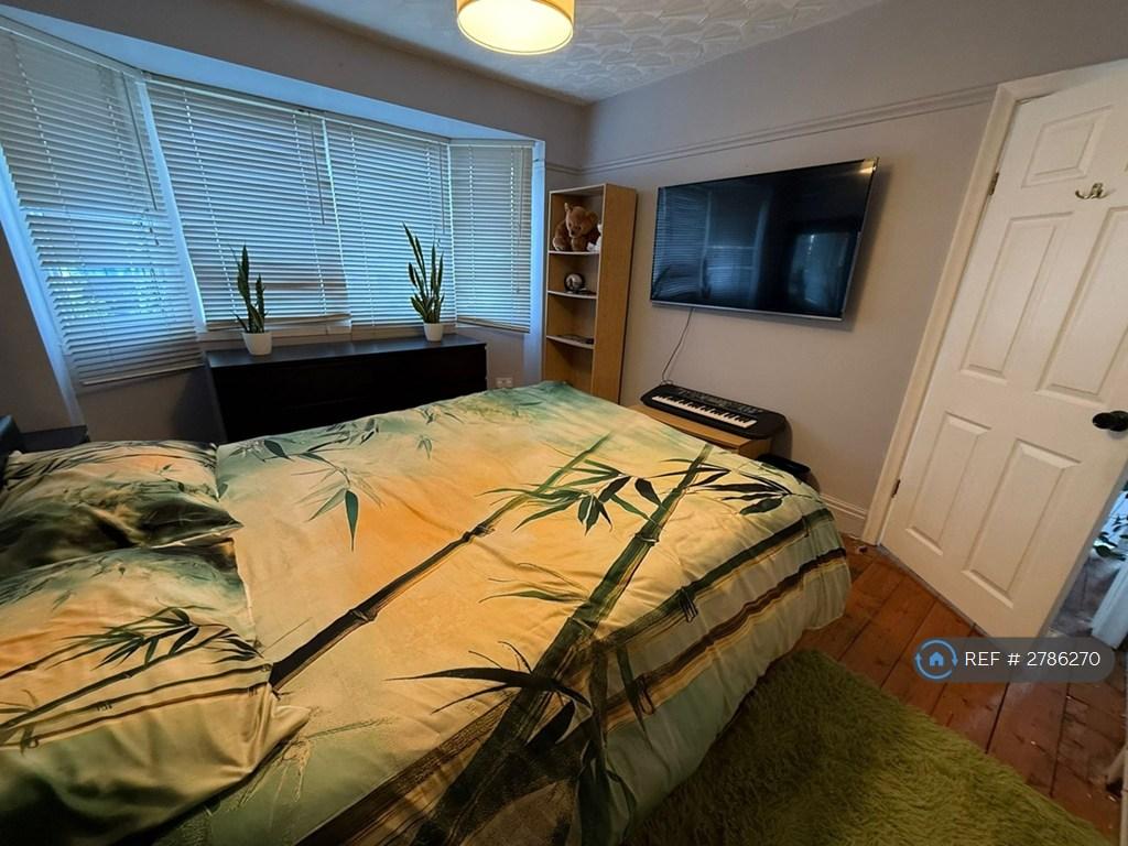 Bedroom2