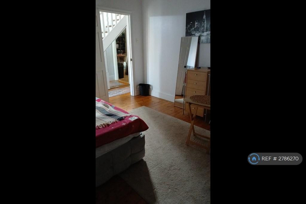 Bedroom4
