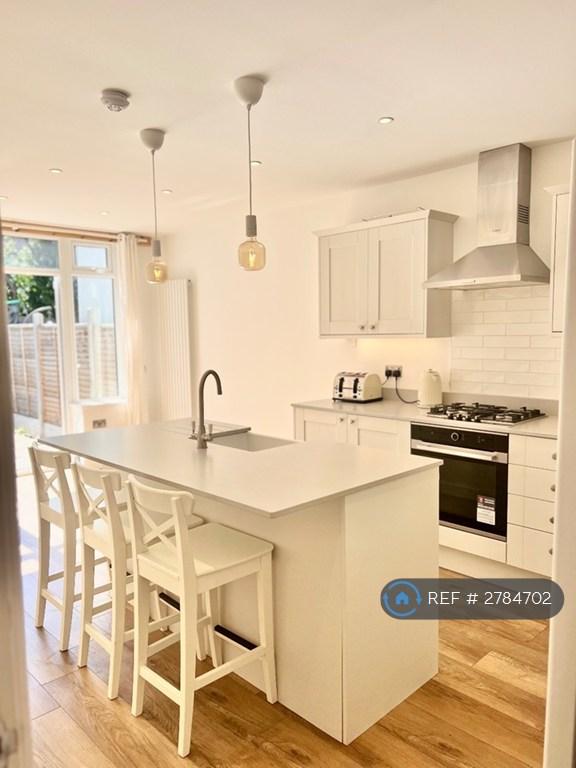 Lovely Granite Work Top Quality Kitchen