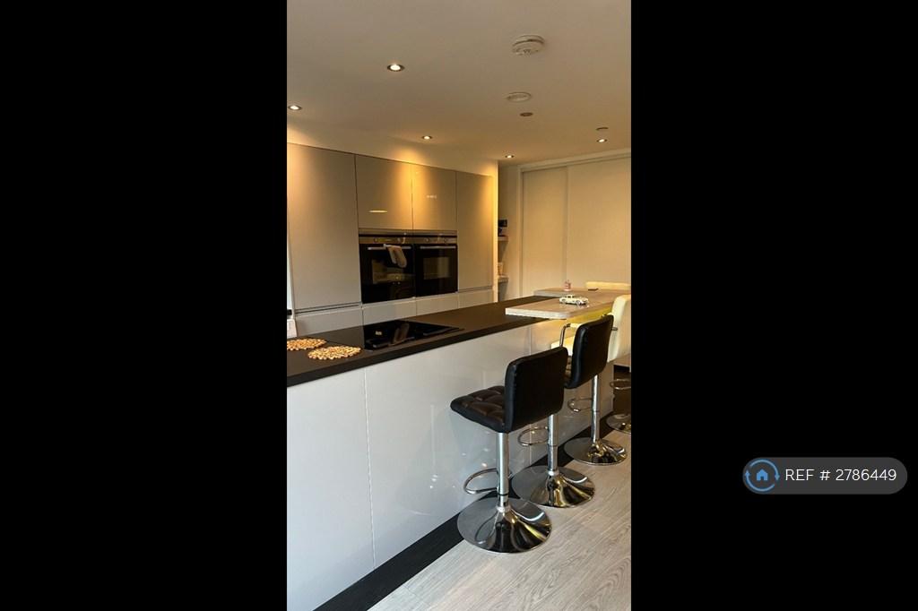 Lovely Modern Kitchen