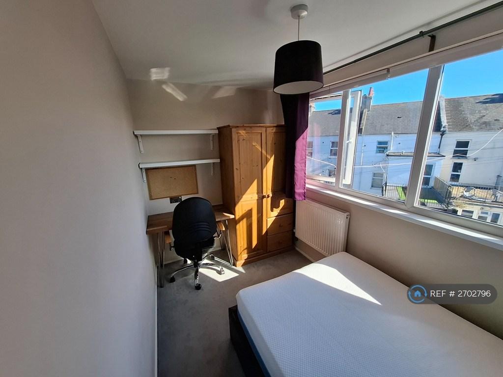 Room 6