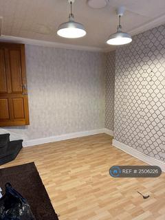 3 bedroom terraced house to rent, Hollings Road, Bradford, BD8