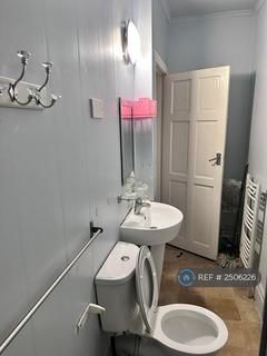 3 bedroom terraced house to rent, Hollings Road, Bradford, BD8