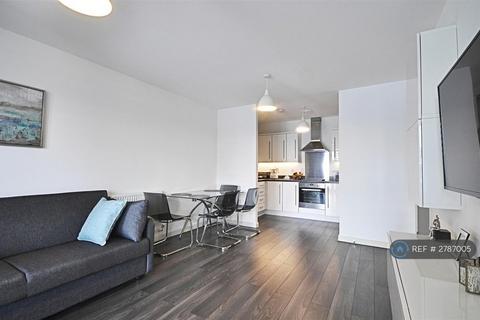 1 bedroom flat to rent, Westgate House, Brentford, TW8