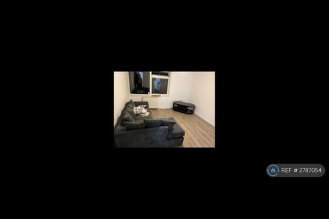 undefined, Hillfield, Hatfield, AL10