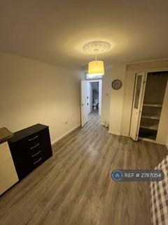 undefined, Hillfield, Hatfield, AL10