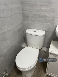 undefined, Hillfield, Hatfield, AL10