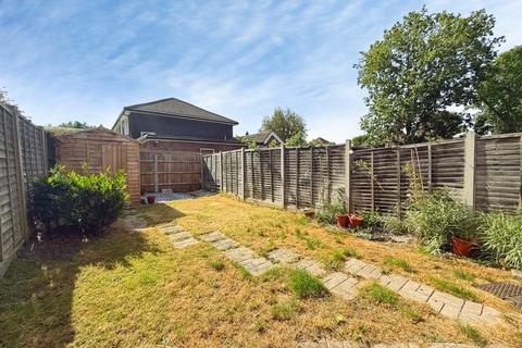 3 bedroom semi-detached house for sale, Pinewood Avenue, Crowthorne, Berkshire