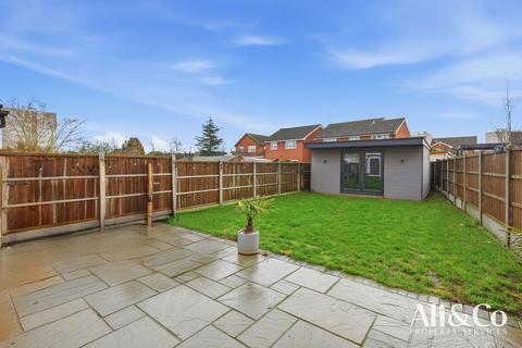 5 bedroom semi-detached house for sale, Long Lane, Grays