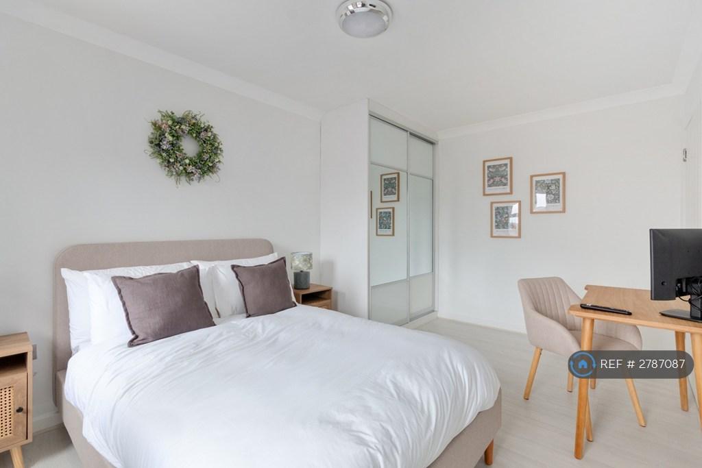Bedroom 3 - Double Bed