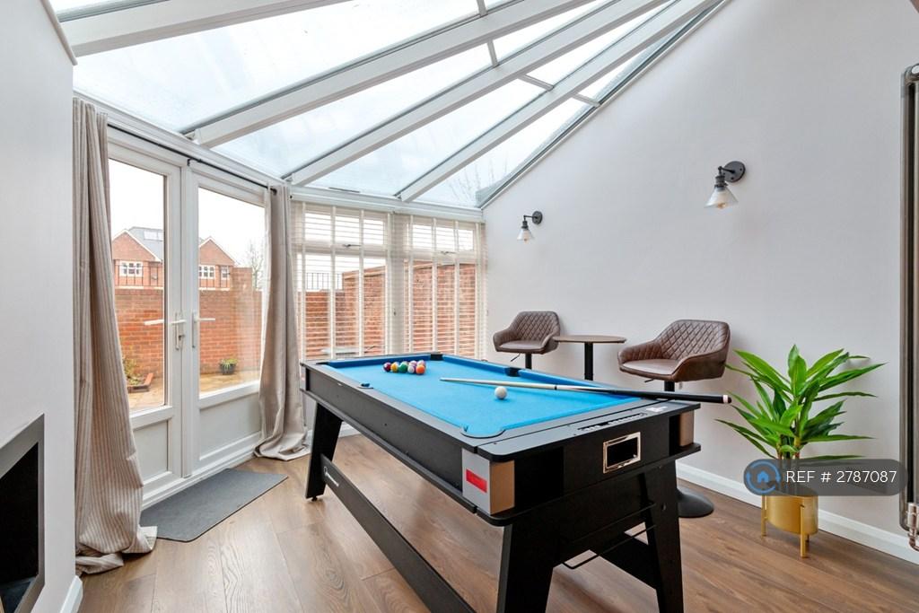 Games Area - Pool Table
