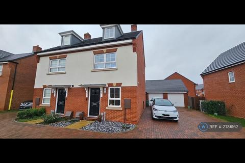 4 bedroom semi-detached house to rent, Steersman Lane, Aylesbury, HP22
