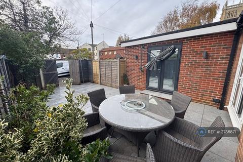 undefined, Landon Court, Gosport, PO12