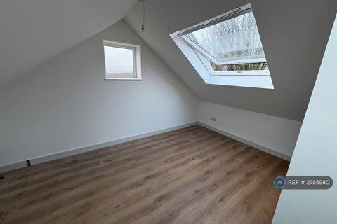 4 bedroom end of terrace house to rent, Priory Gardens, Dartford, DA1