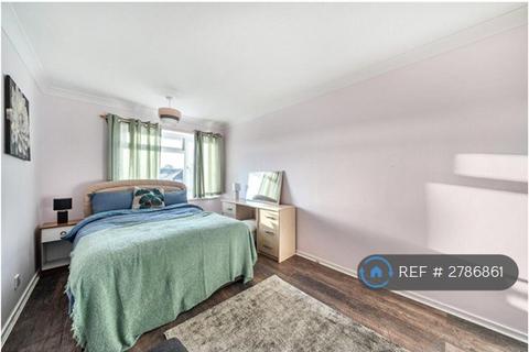 undefined, Rutland Court, London, SE9