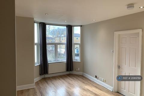 undefined, Tonbridge Road, Maidstone, ME16