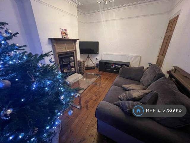Front Lounge