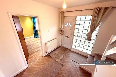 3 bedroom end of terrace house to rent, Hillary Road, Maidstone, ME14