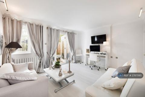 2 bedroom terraced house to rent, St Anns Crescent, London, SW18