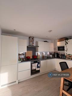 2 bedroom flat to rent, Charles Sevright Way, London, NW7