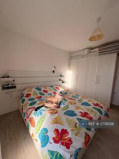 2 bedroom flat to rent, Charles Sevright Way, London, NW7