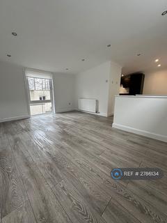 2 bedroom terraced house to rent, Allanfauld Road, Glasgow, G67