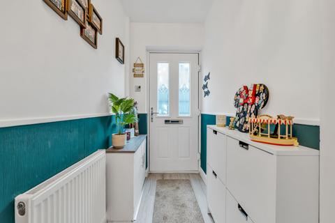 2 bedroom semi-detached bungalow for sale, Oakdene Avenue, Woolston, WA1
