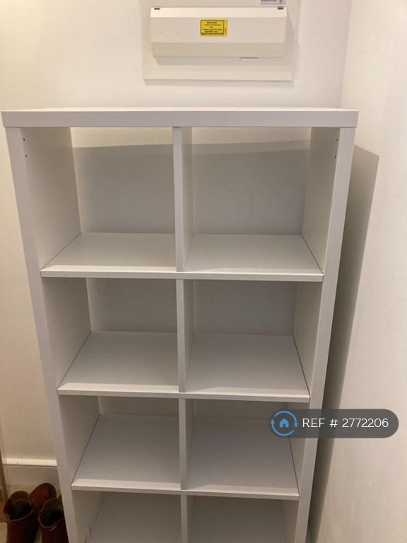 Hallway Entrance Storage