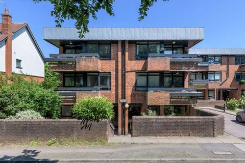2 bedroom flat for sale - Holmes Court, Carlisle Avenue, St. Albans, AL3 5LR