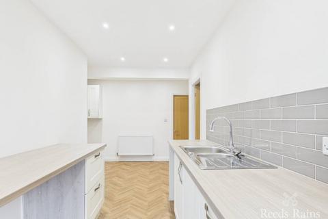 4 bedroom bungalow for sale, Hallgarth Close, North Yorkshire TS5