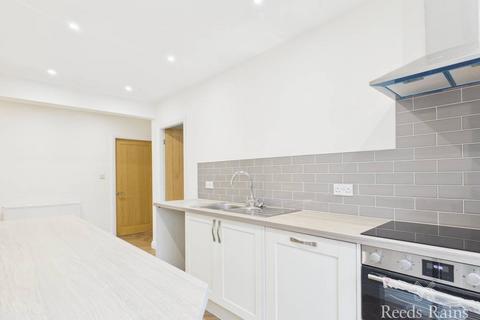 4 bedroom bungalow for sale, Hallgarth Close, North Yorkshire TS5